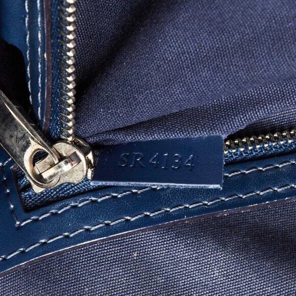 Louis Vuitton Indigo Epi Leather Brea MM Bag - Picture 12 of 12